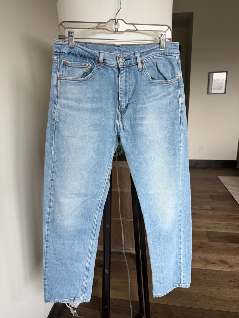 Levi's 505 light wash jeans 32 x 30